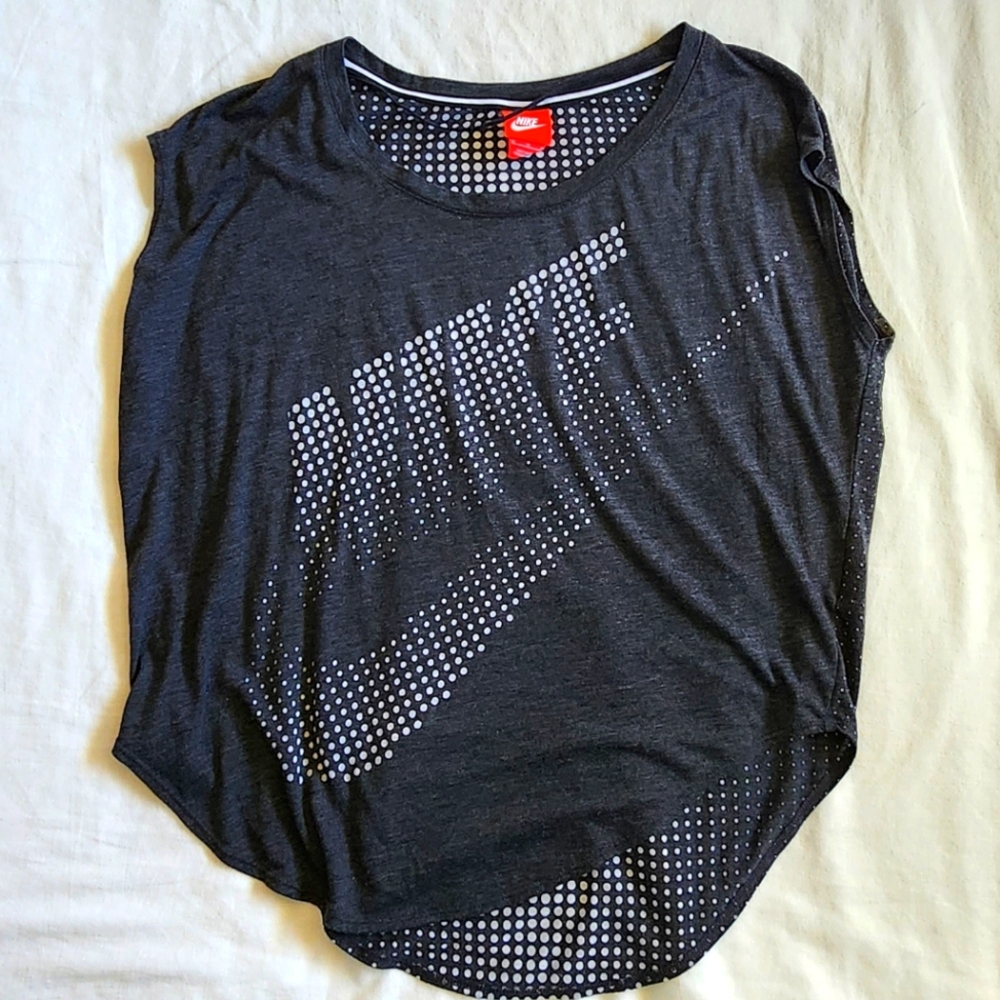 Brand: Nike, Size: Medium, Color: Gray & White